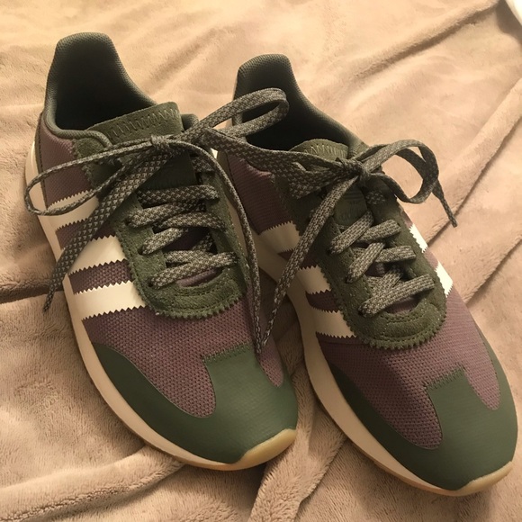 stan smith shoes first copy